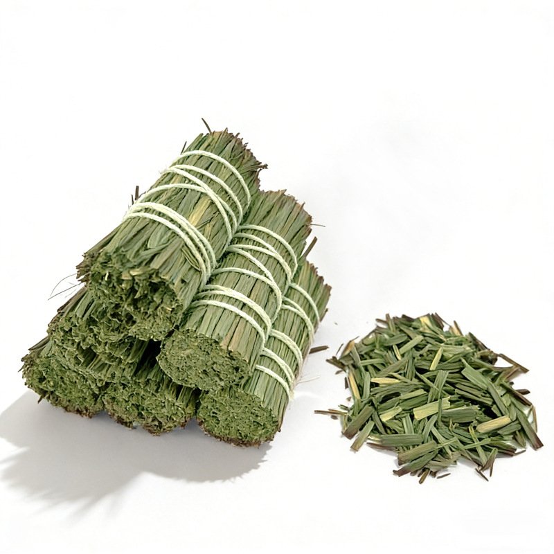 Natural sun-dried lemongrass bundles—aromatic, purifying, and fresh with citrusy, herbal notes.