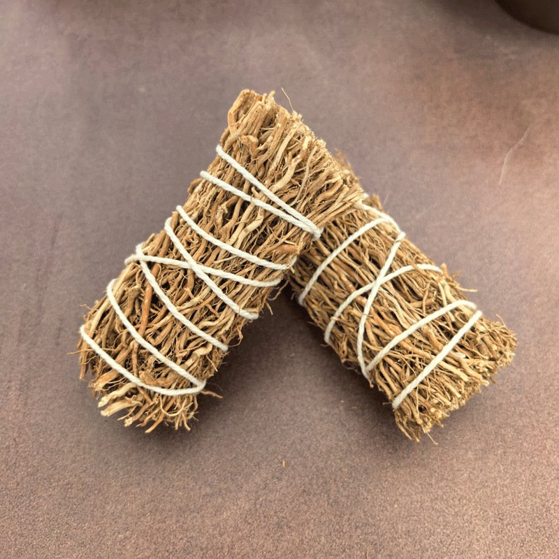 Natural Vetiver (Khus) Essential Oil/Fragrance – Derived from 3-Year-Old Roots – For Home Purification and Aromatherapy - Image 2